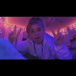 Meet your Posher, Katelyn